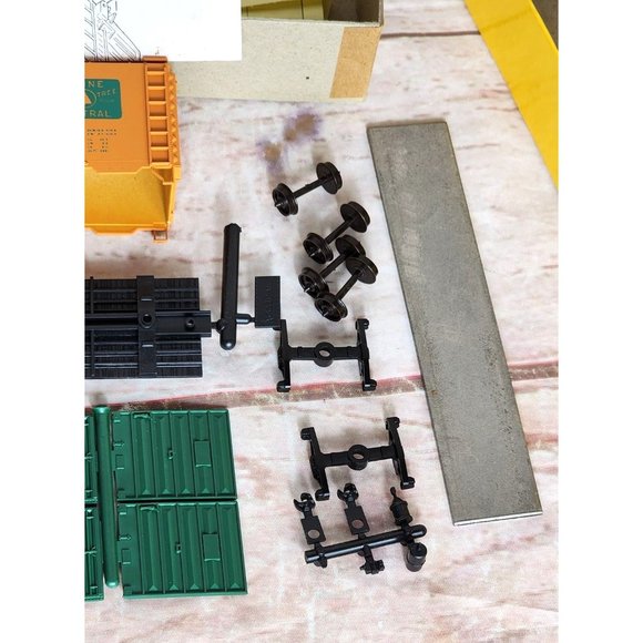 Accurail Made In USA Maine Central 40' Steel Box Car PS-13400 Series Model Train - Picture 4 of 8